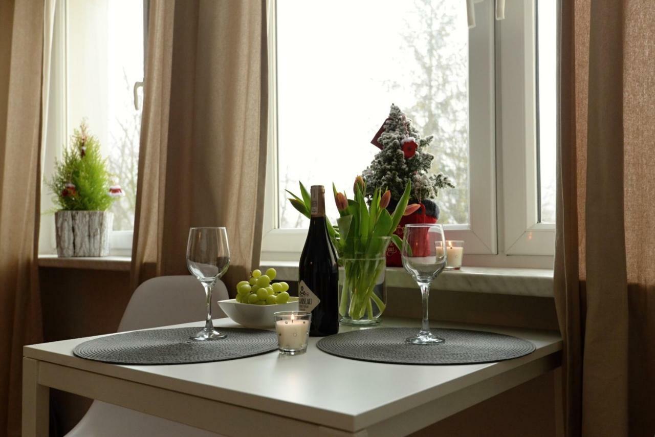 Apartament Columbus Apartment Ustrzyki Dolne Ngoại thất bức ảnh
